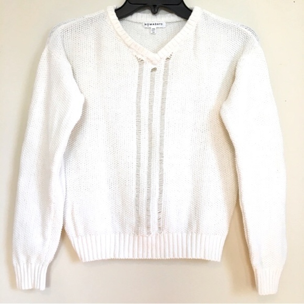 NOWADAYS White 100% Cotton V-neck Cropped Sweater